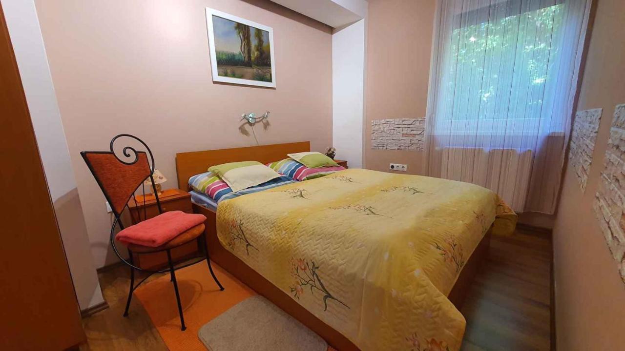 Zoeldlomb Apartman Siófok Esterno foto