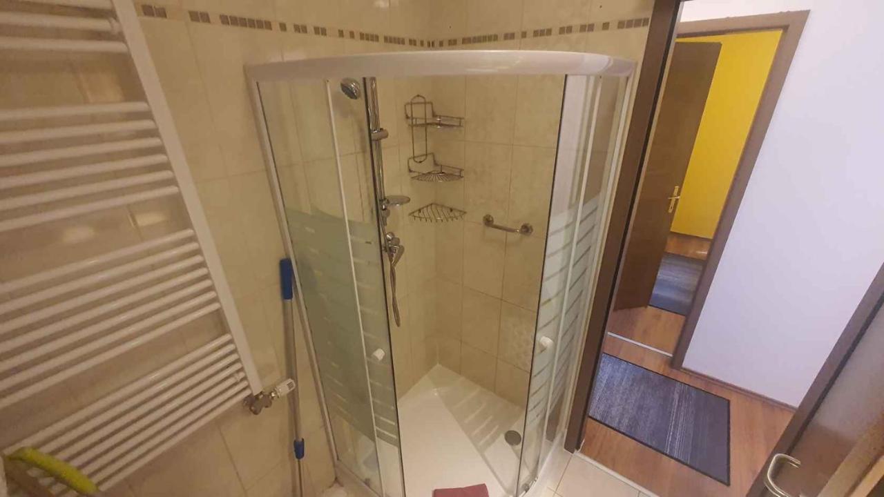 Zoeldlomb Apartman Siófok Esterno foto