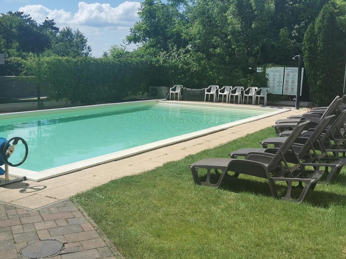 Zoeldlomb Apartman Siófok Esterno foto